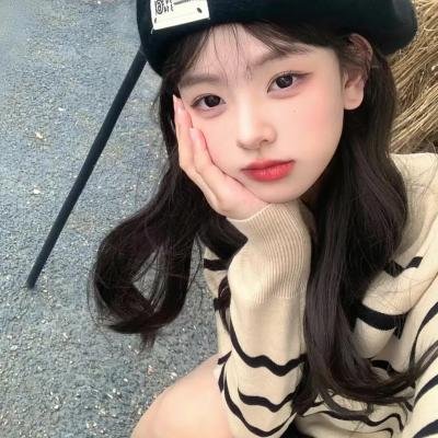 美丽笨女人